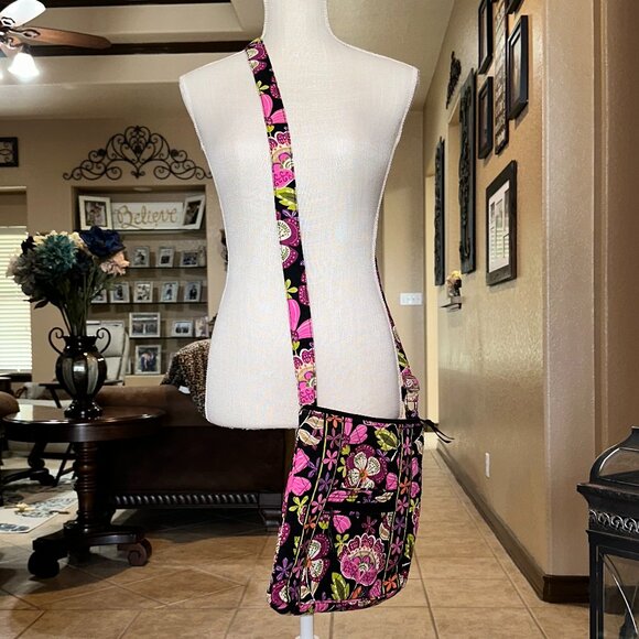 Vera Bradley Classic Hipster Various Patterns - Picture 8 of 15